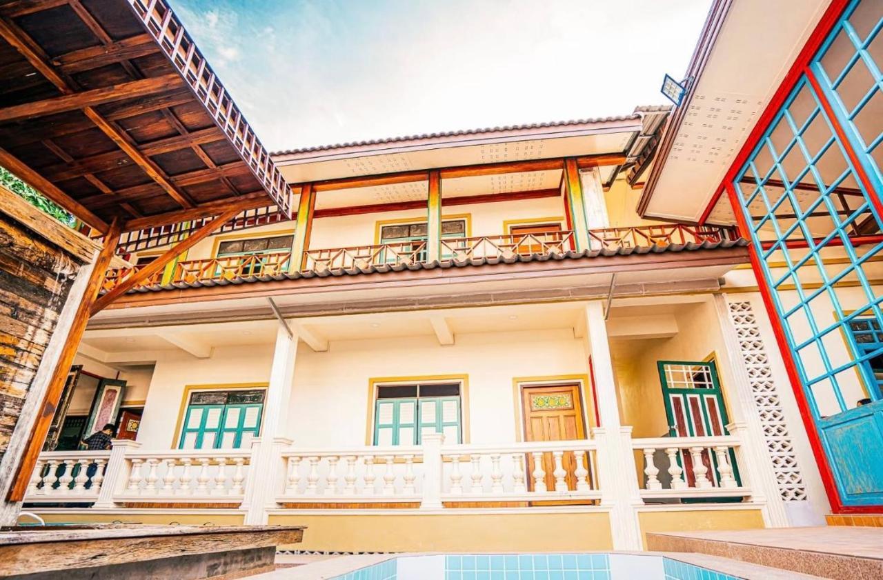 Dream House Lodge Sukhothai Eksteriør billede
